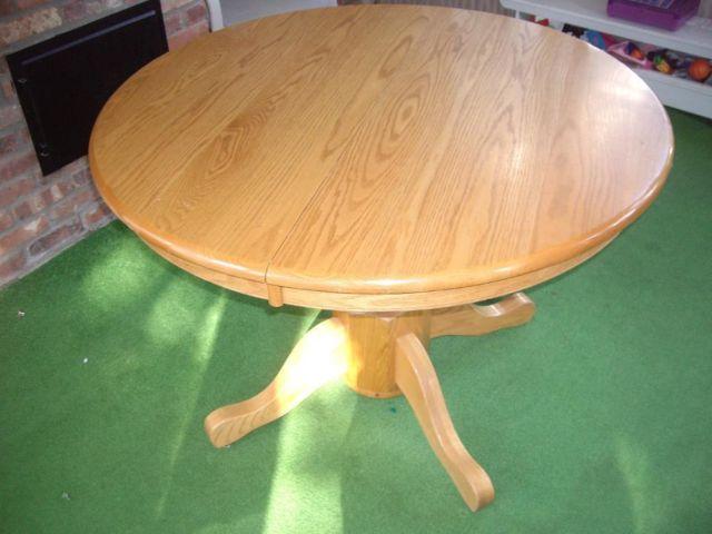 Used Oak Expandable Kitchen/dining table