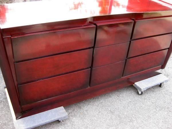 Vintage Deco-Modern Dresser by Tri-Bond (Delivery Available)