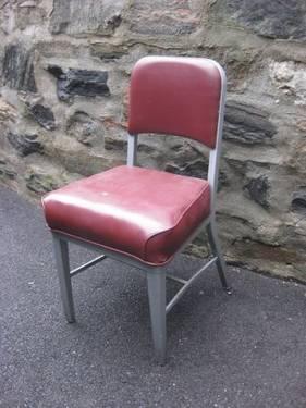 Vintage Office Chair in Red