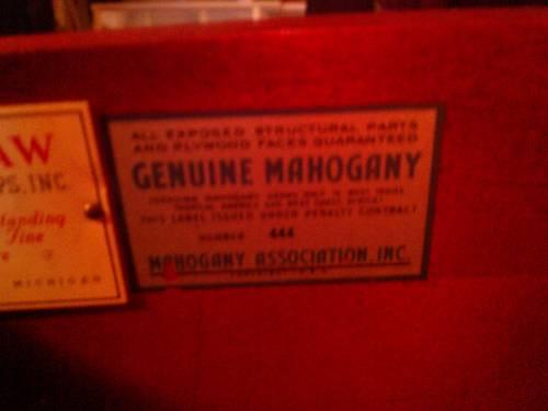 Vintage Saginaw Flaming-Mahagony Breakfront/china/cabinet/secretary