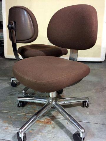 Vintage Shaw-Walker Swivel Chairs (Delivery Available)