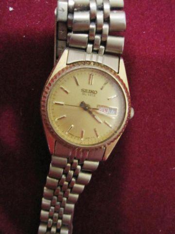 Vintage Women's Seiko Watch with Gold Face