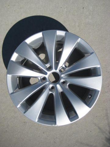 VW 8J x 17 H2 Aluminum Wheel