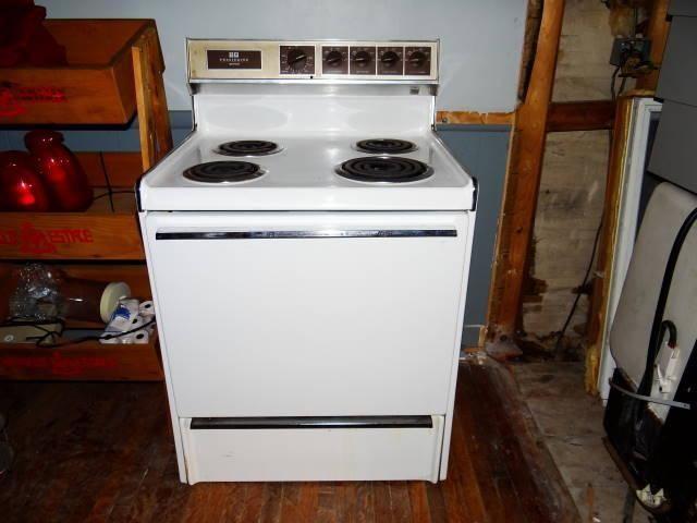 whirlpool electric stove self clean oven
