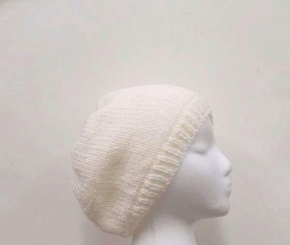 White beanie beret knitted beanie slouch hat