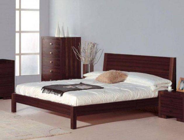 Wing Platform Bed In Brown Bycast Leather by Beverly Hills
