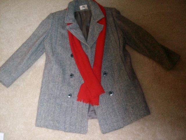 woman's size 8 grey cloth jacket / coat with red scarf good condition
