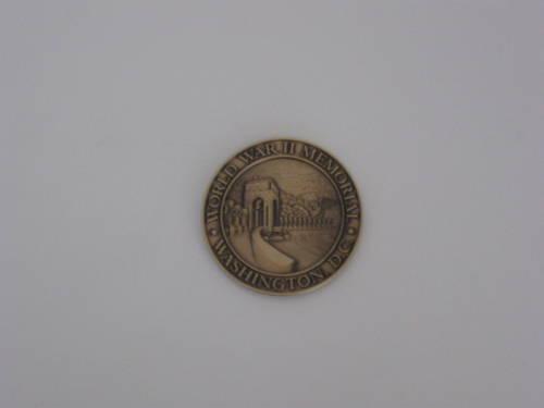 World War II WWII Memorial Commemorative Coin Medallion