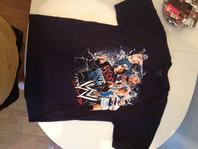 WWE Long-Sleeved Shirt - Size 18/20 Brand New