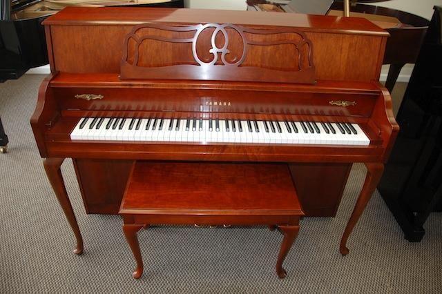Yamaha M500 Acoustic Piano