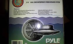 pyle 5 1/4 Waterproof 100 watt speaker (new)