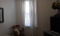 I have a room in a FURNISHED luxury, doorman 2 bedroom, 1 bath apartment in a large Forest Hills, Queens high-rise complex near E, F express trains and M and R locals at 71st and Continental.Easy commute to Manhattan, Elmhurst Medical Center, Queens