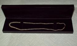 15" BEAUTIFUL CULTURED PEARL NECKLACE 14K GOLD CLASP $600 917-701-3862
BEAUTIFUL COLOR.GRADUATING NECKLACE
2.56MM TO 5.81MM PEARLS
$600.00
917-701-3862