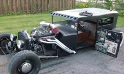 FOR SALE AS IS 1927 ESSEX RAT ROD.
THIS IS NOT YOUR TYPICAL RAT ROD. THIS IS NOT A RUST BUCKET WE CALL IT THE RETRO RAT
CUSTOM FRAME, SPEEDWAY MOTOR FRONT END AND CONTROLS,CLASSIC INDUSTRIES GAUGES. IT HAS A 350 CHEVY CRATE MOTOR BORED 30 OVER, 700R4