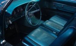 1963 FORD THUNDERBIRD BASE CAR....LOOKS GOOD....LEATHER SEATS, SWING AWAY STEERING WHEEL, NO DENTS OR RUST, RECENT PAINT JOB....NOT A TRAILER QUEEN....JUST AN EVERYDAY DRIVER....AS TOLD, 89,000 MILES....JUST BOUGHT RECENTLY, BUT WIFE SAID EITHER I GO OR