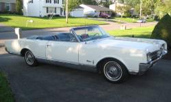 1965 Oldsmobile Starfire Convertible / 425-370 HP, automatic trans.
All original / protect a plate
2nd owner
Very good condition
82,000 miles
Asking $15,000
For info call 315 457-6239