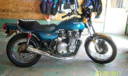 1974 Kawasaki Z1A 900cc, low miles 2281, New Vance Hines 4 in 1 exhaust, Dyna ignition, Pod Filters, LTD Style seat on original seat pan. Everything else expect paint is stock Matching Numbers Z1F-22721 and Z1E-22795.
Motorcycle went down on gravel