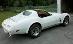 Condition: Used
Exterior color: Classic White
Interior color: Red
Transmission: Automatic
Fule type: Gasoline
Engine: 8
Drivetrain: automatic
Vehicle title: Clear
DESCRIPTION:
Im selling our 1976 Corvette Stingray L82. The car is in excellent condition
