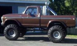 1978 Ford F150 Classic Truck 1978 F150 4x4 12 in lift picture is posted with 44 in super swampers like new. It has 265, 75, r15 on it now. The rim on it right now reconditioned primed and painted match the color of the truck. I have about a half pint for