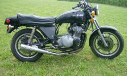 1980 Suzuki GS850, GS 850. This bike is being sold as a parts bike with a clean title.
It was on the the road and running last year and needs very little to get it back on the road.
As far as I know it needs a drive shaft (around $40 on ebay), needs carbs
