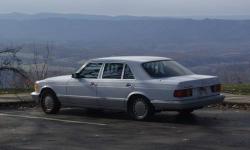 1989 300 SEL Mercedes Benz
Actual mileage is 138,000
body and drive train and interior in excellent condition
sun roof
dark blue leather interior
Kept inside garage
includes both Summer and Winter tires
Asking $3300.00