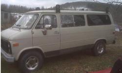 Very Rare 1989 GMC 1 Ton 6.2 DIESEL Window Van
114,000 Original Miles
Originally from PA
6.2 Diesel that Runs Excellent!!!
Automatic Turbo 400 Transmission that Shifts Excellent
Frame is Super Clean
New Battery
Tires are good
Brakes are good Lights all