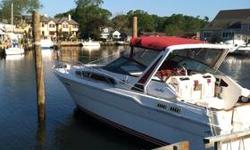 Twin mercruiser I/O. Needs starboard engine otherwise mint condition.
New stero, new VHF, new cabin upholstery, new fresh water pump, a/c, heat,windlass, trim tabs,battery charger, remote spot, head with shower, stove, microwave, refrigerator , loaded,