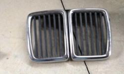 1992 BMW 318 IC Grill and right fog Lamp.Can buy together or separate.
Can contact Bud 607-422-6311 call or text.
or 607-648-3799