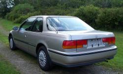 hello im selling a 1993 honda accord 2dr. automatic with 169k miles... the car is in good shape for its year..
its a 2dr. model that is getting harder to find ( 19 year old car ) the car runs great.. it has a 4cyl.( great on gas ) with p/ windows
p/