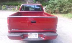 1998 Chevy S10 Extended Cab, LS, 4x2, Pick-up truck. 4cyl, 5 Speed Manual Transmission, PS, PDB, AM/FM/CD, Cold A/C. I have owned this truck since 2001 and I am the second owner. Everything works, I am selling it because I am buying a new truck. Please