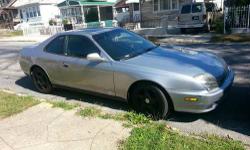 Im selling a 1998 honda prelude with only 133xxxk it runs and drives great
with no problems idles smooth and tranny shifts great. i recently did a brand new
head on the car with normal tune up so car is ready to go.. the car is a automatic
with tiptronic