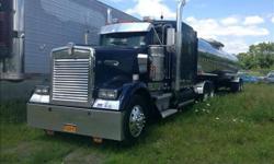 1999 KENWORTH W900 Aerocab Flattop Sleeper 72", engine (refurbished) drive line and suspension update (front to rear) dual 125 gal fuel tank, AP unit/pump and Air compressor , 1/2 fenders, 5th wheel overhaul, to many items to list truck is like new must