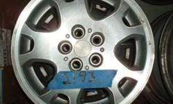 1 machined and silver used alloy wheel
http:/www.hubcapnwheel.net