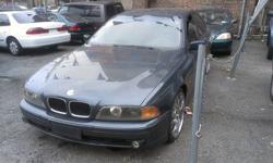 I have a '00 Bmw for sale!! the exterior/interior are in great condiction
the other rim it's on the trunk. i want to sell it cause i'm just paying for parking and i'm not using it
check out the pics. u can call at 347-904-6999 (Alex)