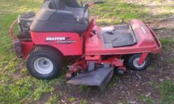 Runs good
I have owned this machine for the past 5 years and it has not been used commercially
I have two additional sets of blades
Just bought a new battery
Snapper Yard Cruiser
Model HZS18482BVE
Price when new :$4000
Engine: 18 hp*
Deck/Cutting Height: