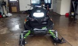 Arctic Cat ZR 600
INJURED CAN NO LONGER RIDE! MUST SELL!
5527 Miles
Pick Track
Runs Great (FAST)
Fairly New Shocks
Camoplast Skis
Minor Cowl Damage
Comes with: Arctic Cat cover, two extra widshields, team arctic cat helmet case and reverse kit
$1200 FIRM