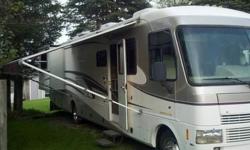 Has been well maintained with all records, still under warranty! Very nice, a must see! - See more at: http://www.rvregistry.com/used-rv/1005984.htm