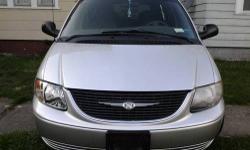 Great running van keyless entry.. has new brakes
, rotors,new sway bar links, this van is super quiet a smooth runner the interior is very clean, cd n cassette player, power everything, double sliding doors, AC works great also,Tow pakage is a plus also