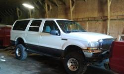 Here is a 2002 ford excursion diesel. Im posting for a friend. Its a diesel 4 wheel drive. For parts as it has some damage.
Check out the pics, the phone # is my friends and he knows more and has the info