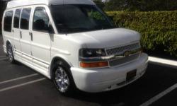 FOR SALE IS 1 2003 CHEVY STARCRAFT EXPRESS 1500 VAN AWD (ALL WHEEL DRIVE) 5.3 LITRE V-8 OHV 16V WITH 74,000 MILES EXTERIOR IS WHITE WITH TAN INTERIOR THIS VAN IS ABSOLUTELY LOADED IN GREAT CONDITION WITH NEW TIRES MECHANICALLY PERFECT AND READY TO TRAVEL.