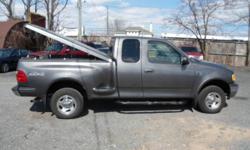 2003 Ford F 150 STEP SIDE XLT 4X4 EX CAB $4700
Full Power, DUAL AIRBAGS, Power Door Locks, REMOTE Alarm, Alloys, Traction Control. 4X4 5.4 TRITON AUTOMATIC ,ABS BRAKES, CRUISE CONTROL, Fully Loaded, AM/FM/CASS/CD, Tilt, Cruise, Dual Air Bags, Heat and