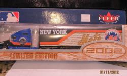 2003 New York Met's Fleer Collectible -- Ford Mustang with Tom Glavine Note: New in the original package. package shows wear