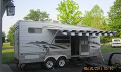 I have a very nice condition 2004 Keystone Tailgator toy hauler. This is the 210RR model (21 ft. floor plan) full front bathroom. Sleeps 6 including a queen size with pillow top mattress for the main bed. Full fridge and freezer, on-board generator, dual