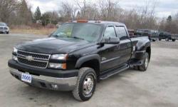 Up for your consideration this just in 2 owner Carfax certified no issue Silverado is the dually crew cab Lt equipped with just about every option including chevrolets mighty 6.6 Duramax Diesel engine with smooth shifting automatic transmission, Factory