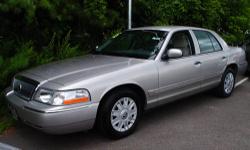 Spotless One-Owner! All the right ingredients! Want to stretch your purchasing power? Well take a look at this good-looking 2005 Mercury Grand Marquis. J.D. Power and Associates gave the 2005 Grand Marquis 5 out of 5 Power Circles for Overall