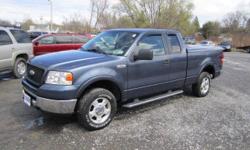Up for your consideration this just in super nice and clean 1 owner Carfax certified no issue 2006 Ford F150 extended cab 4x4 with XLT equipment package , fully loaded with power windows,locks,tilt steering and cruise control, CD ,-Ã¡ cloth bucket seating
