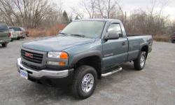 Up for your consideration this just in 1 owner Carfax certified and with no issues 2006 GMC Sierra SL 2500 HD 4x4 with power windows,locks,tilt steering , cruise control, steel wheels with super nice tires all the way around, floor shift on the fly four
