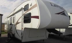 (585) 617-0564 ext.387
Used 2006 Keystone Laredo 32RS Fifth Wheel for Sale...
http://11079.qualityrvs.net/s/17305538
Copy & Paste the above link for full vehicle details