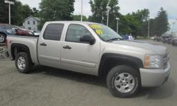 To learn more about the vehicle, please follow this link:
http://used-auto-4-sale.com/108762352.html
***CLEAN VEHICLE HISTORY REPORT*** and ***PRICE REDUCED***. Silverado 1500 LT LT1, 4D Crew Cab, Vortec 5.3L V8 SFI, 4-Speed Automatic with Overdrive, 4WD,