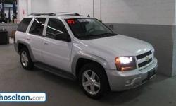 4WD, LEATHER, MOONROOF, and NEW TIRES. Leather! Classy White! THIS VALUE LINE VEHICLE INCLUDES *PRE-AUCTION PRICING* 3 DAY/300 MILE EXCHANGE PROGRAM AND *NEW YORK STATE INSPECTED. Who could say no to a simply great SUV like this great-looking 2007